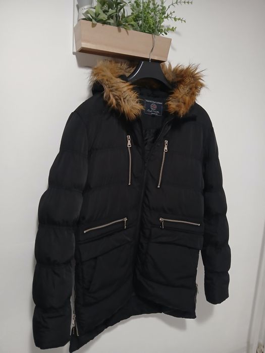 Parka/ Hanorac bărbați marimea M  clasic Fit.