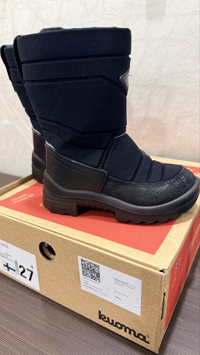 Продам детские сапоги