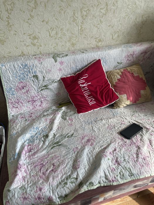 Тахта раскладной б/у