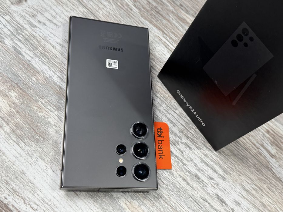 Samsung Galaxy S24 Ultra 256 GB 12 GB Ram Dual Sim Отличен Като Нов