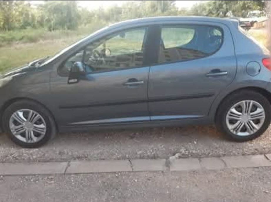 Промо-Лек автомобил Пежо 207