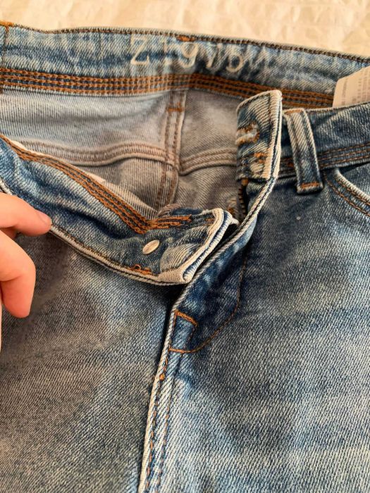 Blugi marirea 36, Zara, cu model floral