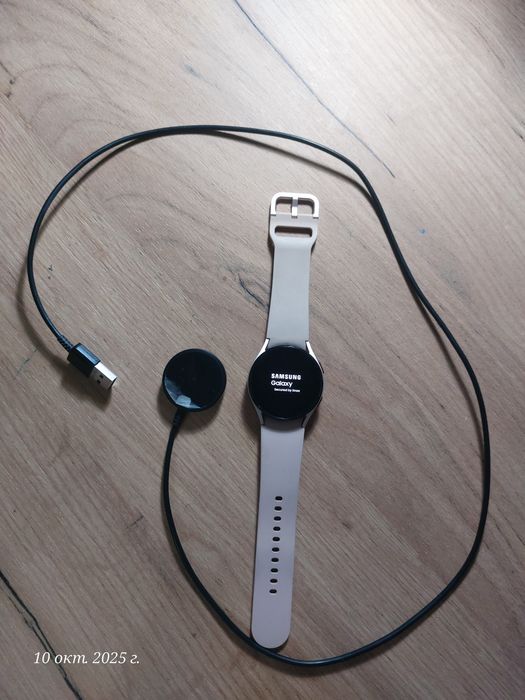 Смарт часы Samsung galaxy watch 4