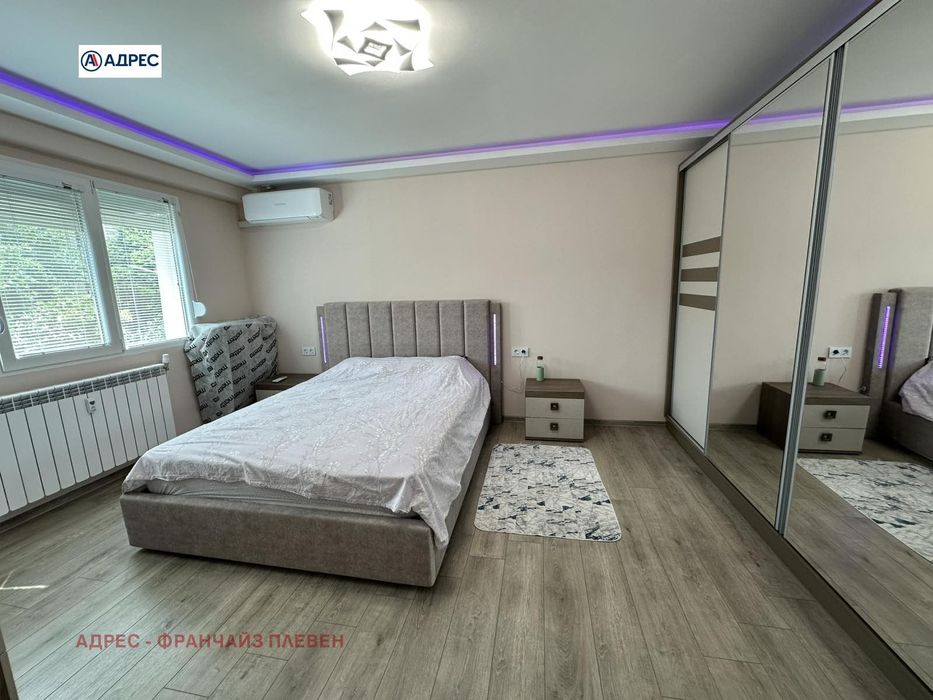 Продава се Тристаен апартамент в Плевен, Сторгозия - 63 кв.м за 2064 €/кв.м - Снимка #9