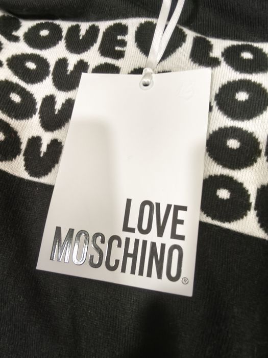Оригинален пуловер Love Moschino