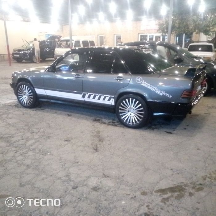 Срочно продаётся mercedes-benz