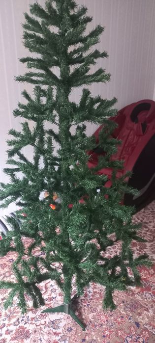 Продам елку. Искусственный