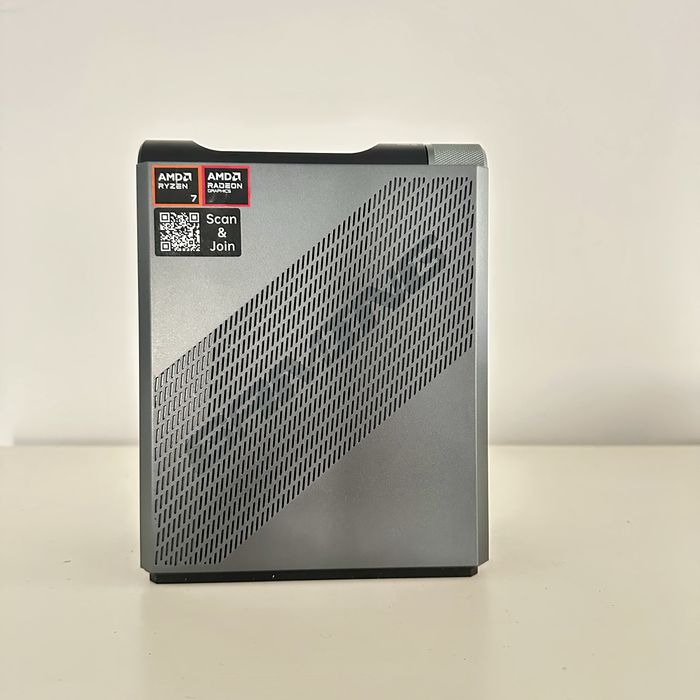 MiniPc cu AI /Acemagic AM08 Pro/Ryzen 7 8845HS -5.1 Ghz/32GB/1Tb SSD