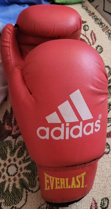 Перчатки для спорта