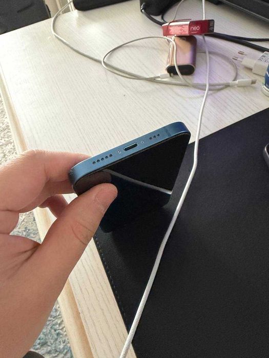 Iphone 13 128 gb BLUE