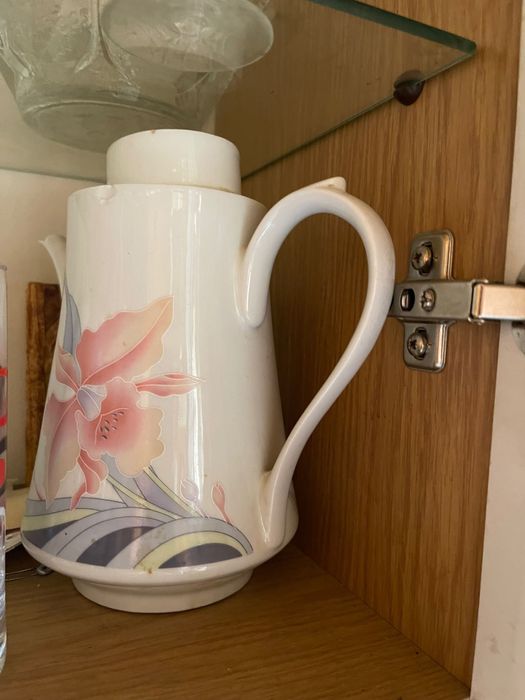 Срочно. Современный чайник