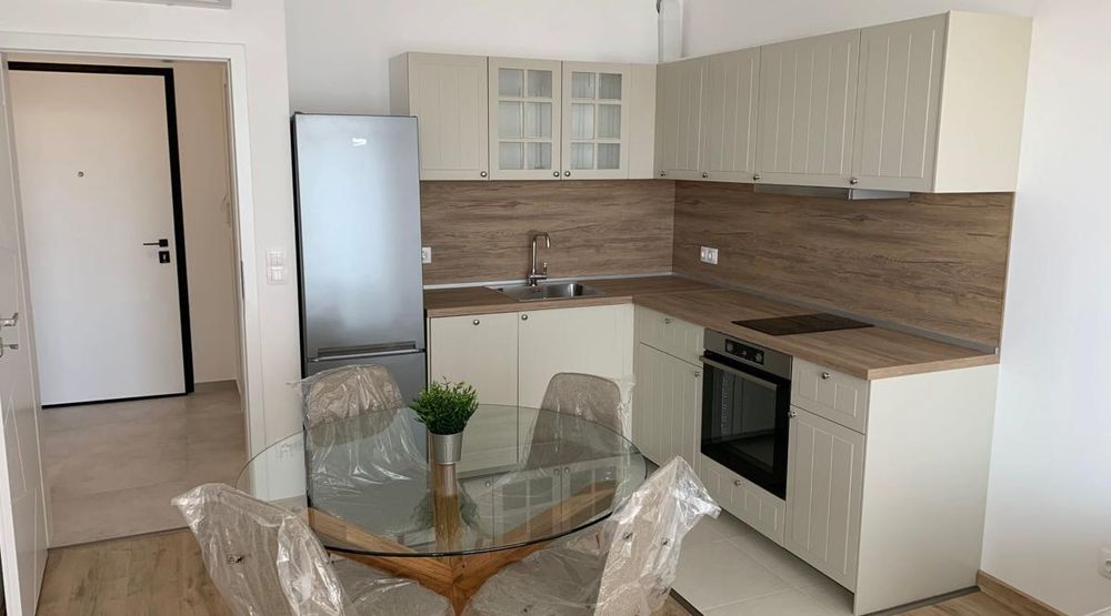 Дава се под наем Двустаен апартамент в София, Дружба 2 - 63 кв.м за 675 € - Снимка #2