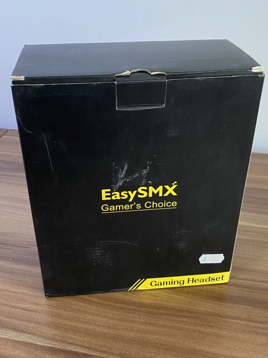 Casti Gaming EasySMX, Desigilate