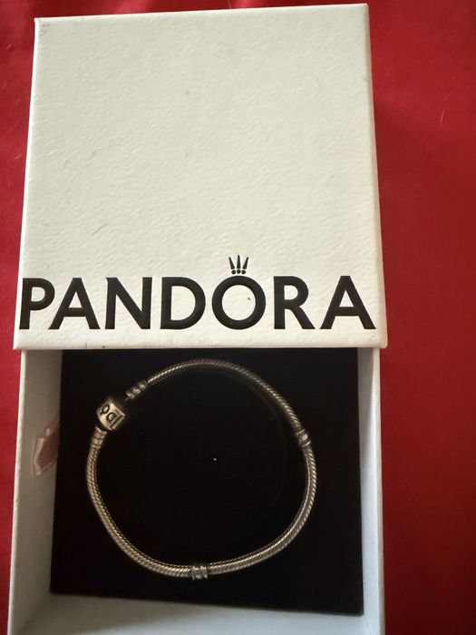 Гривна Pandora.
