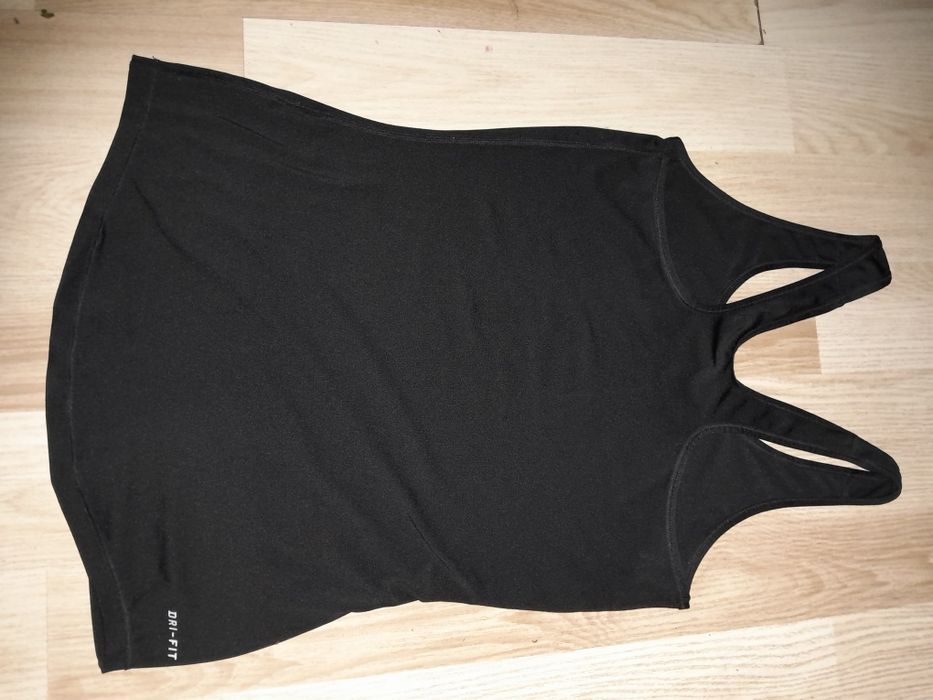 Дамски потник номер S,Nike, оригинал