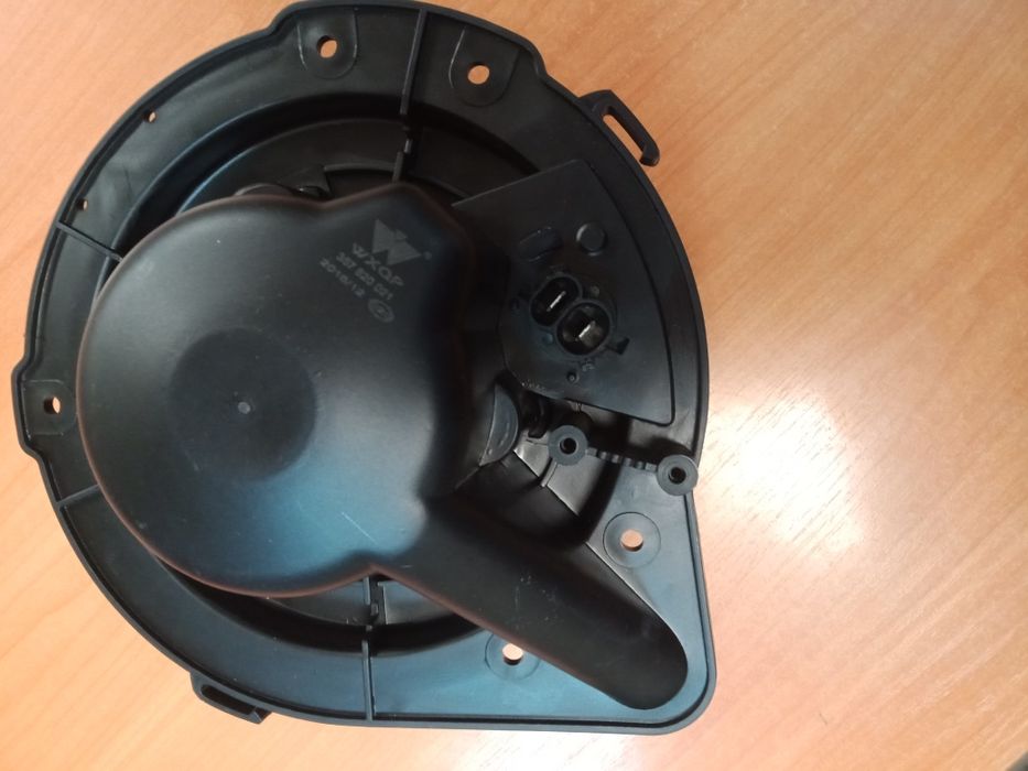 Вентилятор печки Ауди В3/В4