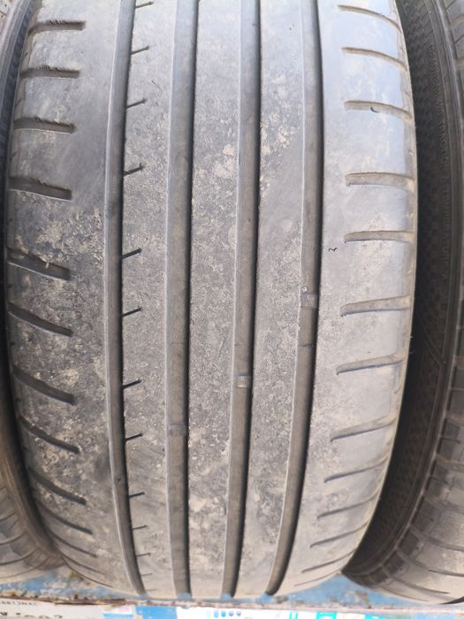 Комплект шин 235/50 R 18