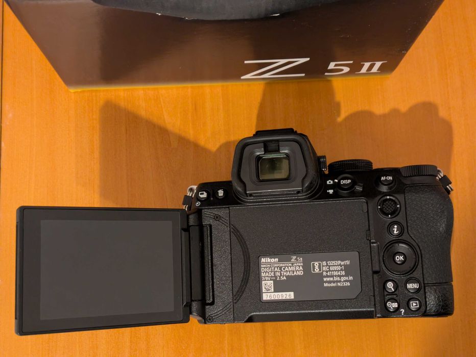 Nikon Z5 mark II, ca nou