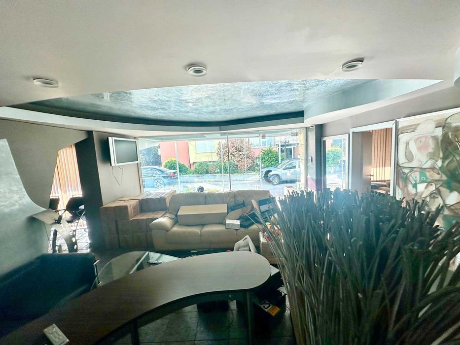 Дава се под наем Офис в София, Лозенец - 82 кв.м за 1200 € - Снимка #6