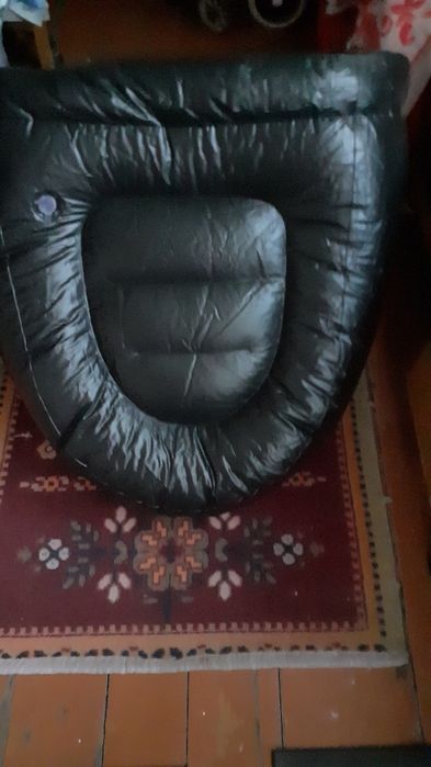 Продаю надувное кресло