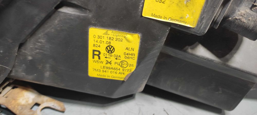 Far dreapta volkswagen vw sharan 2006 cod 7m3941015ad