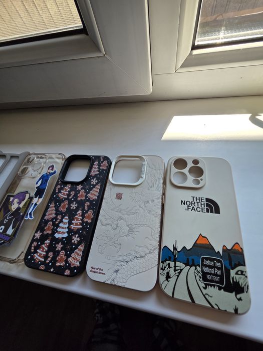 Продам чехлы на айфон 15 Про