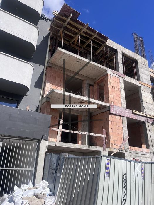 Продава се Тристаен апартамент в Варна, Христо Ботев - 89 кв.м за 1742 €/кв.м - Снимка #1