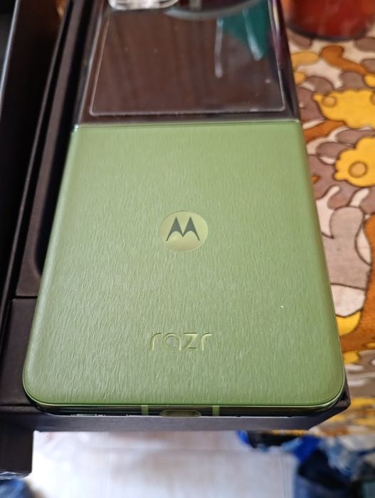 Motorola RAZR 50 ultra