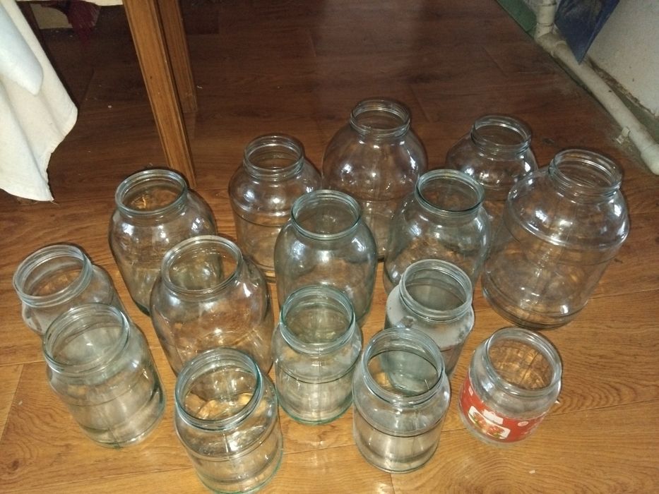 Продам банки б/у.