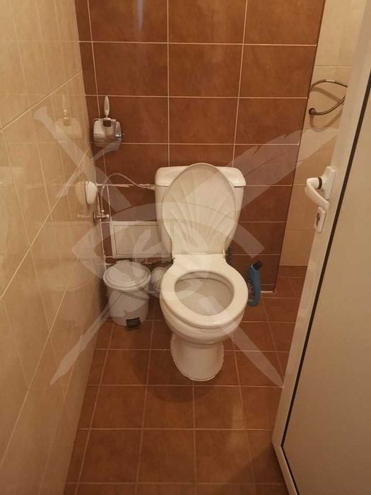 Дава се под наем Тристаен апартамент в Пловдив, Кършияка - 100 кв.м за 448.8 € - Снимка #6