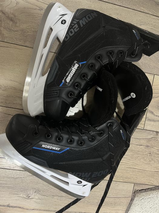 Продаются  оньки мужские