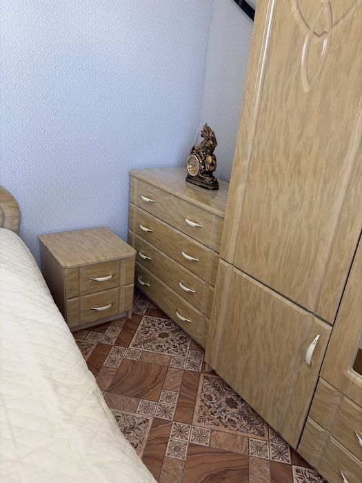 Спальный гарнитур