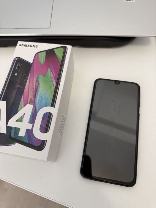Telefon Samsung A40