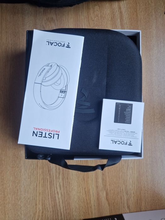 Casti pentru studio Focal