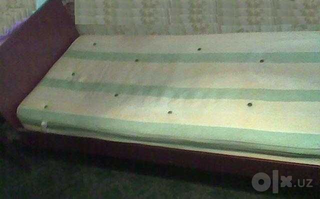 Кровать односпальная c матрасом