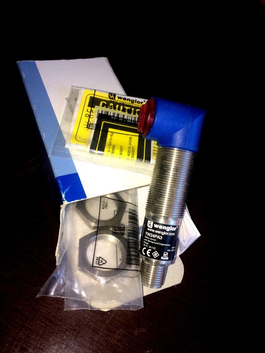Wenglor YW24PA3 Senzor reflector fotoelectric