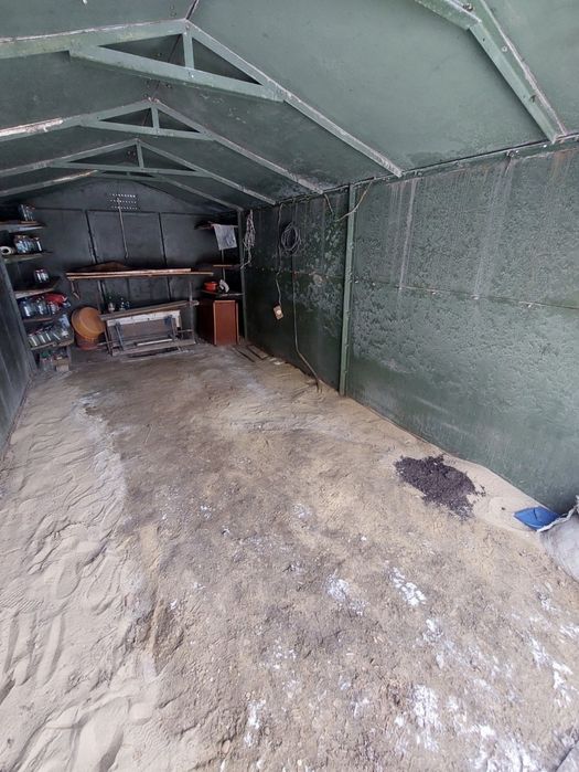 Продам железный гараж