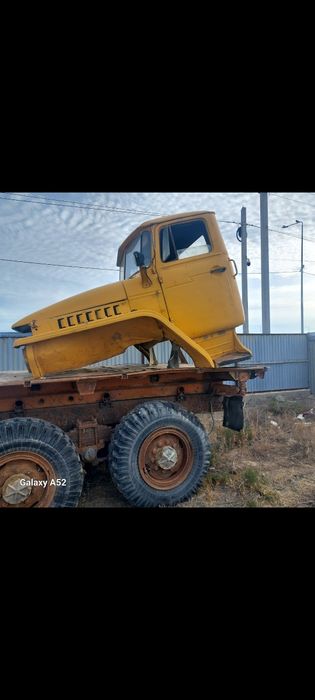 Урал машина бөлшекке сатылады.