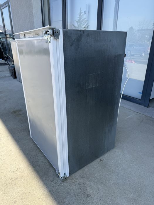 Малък фризер за вграждане Bosch 4 чекмеджета