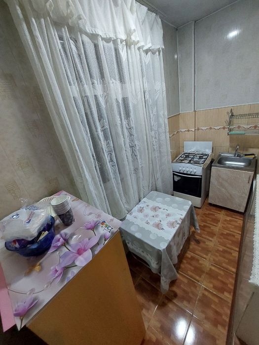 Метро Чиланзар Сдаётся  Однокомнатная  350уе всё есть Семьям с ЗАГСом