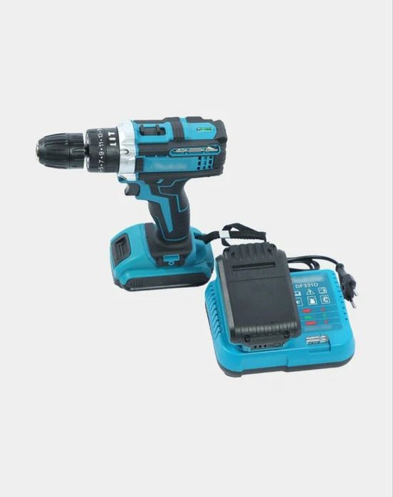 Ударный шуруповерт с набором из 54 инструментов