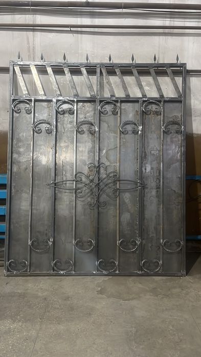 Продам ворота металлические
