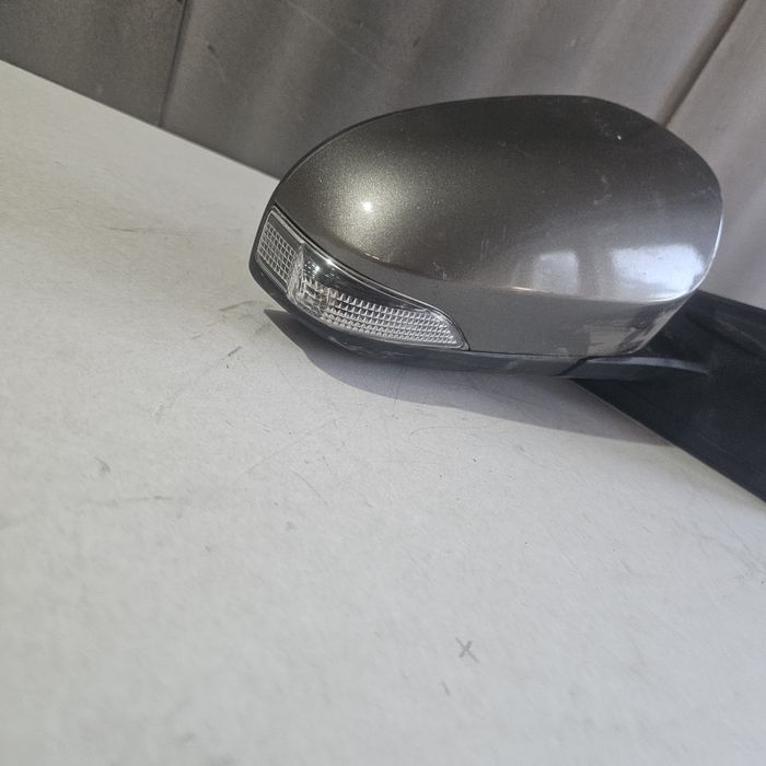 Дясно огледало за тойота ярис/Toyota yaris 12-15г