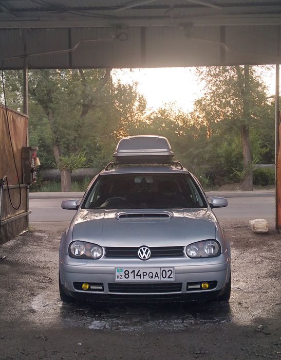 VW Golf 4 (MKIV)