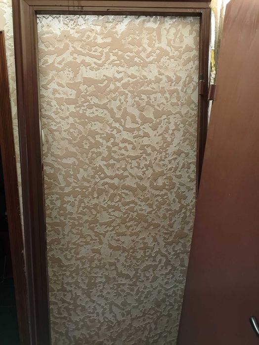 Входная дверь (Железная).