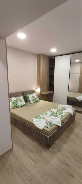 Апартамент за гости ЛуксиМо