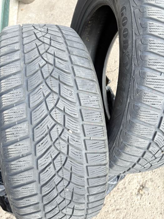 Anvelope iarnă Goodyear