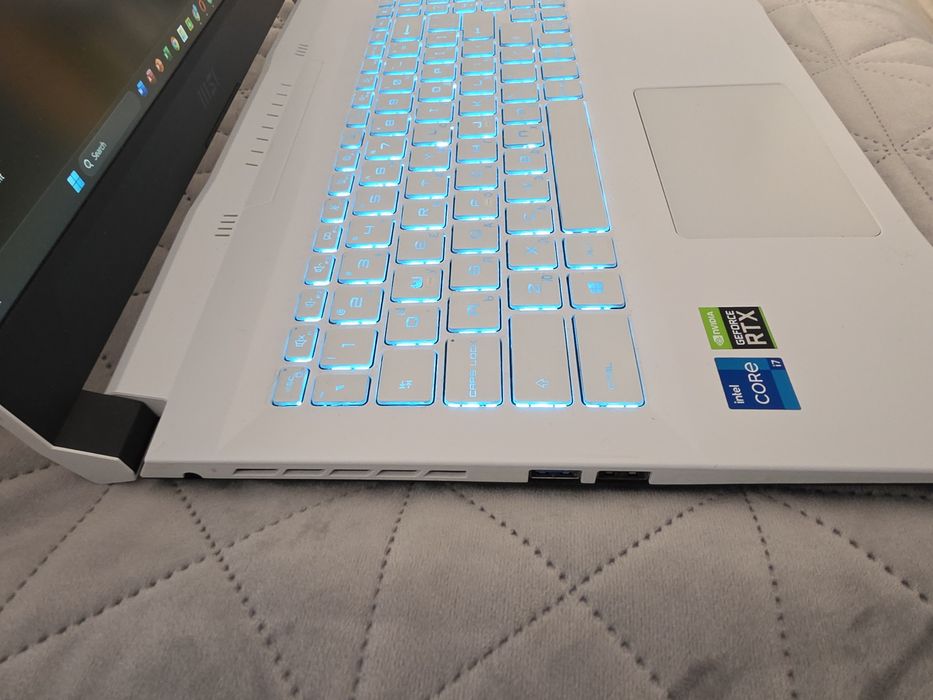 Msi Sword 15 Gaming laptop Като нов!