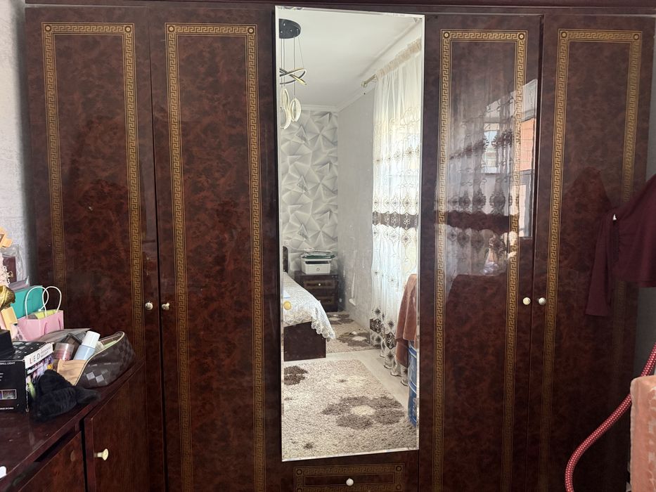 Спальный гарнитур