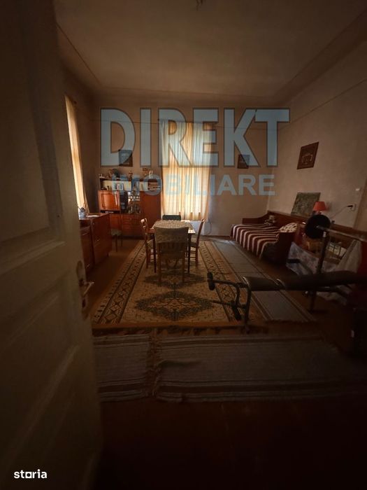 Spatiu comercial + Apartament de locuit